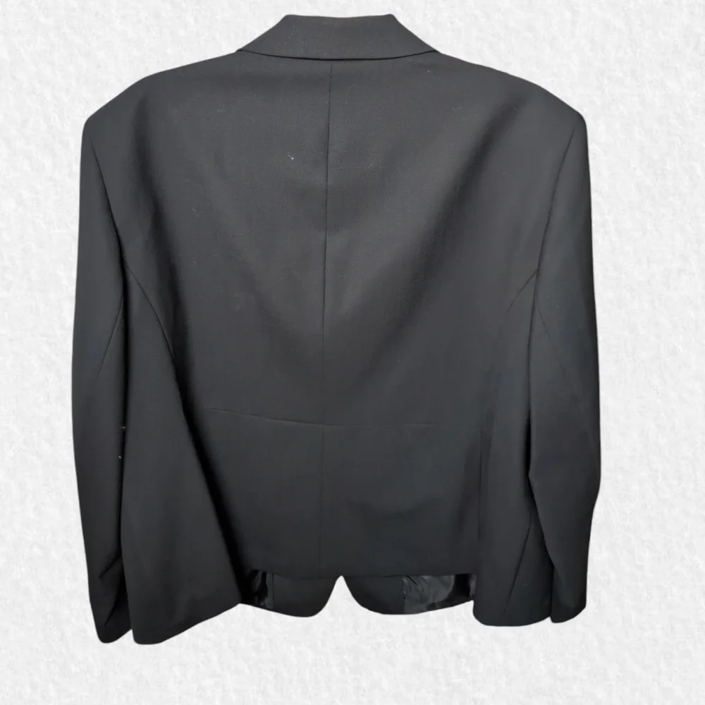 Jones New York Platinum Black Blazer NWT - Picture 2 of 6